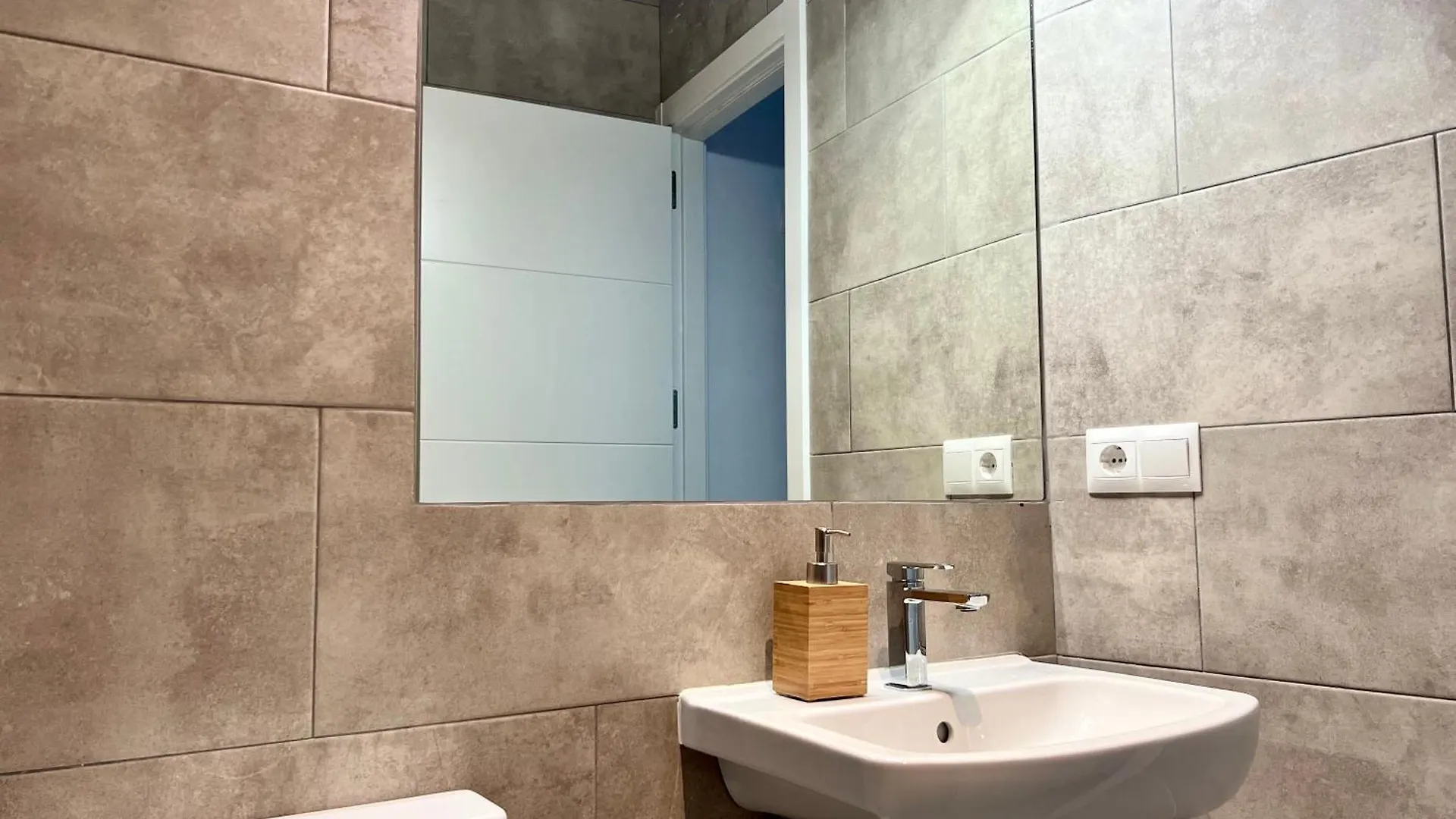 Easy Nerja Flat Apartment