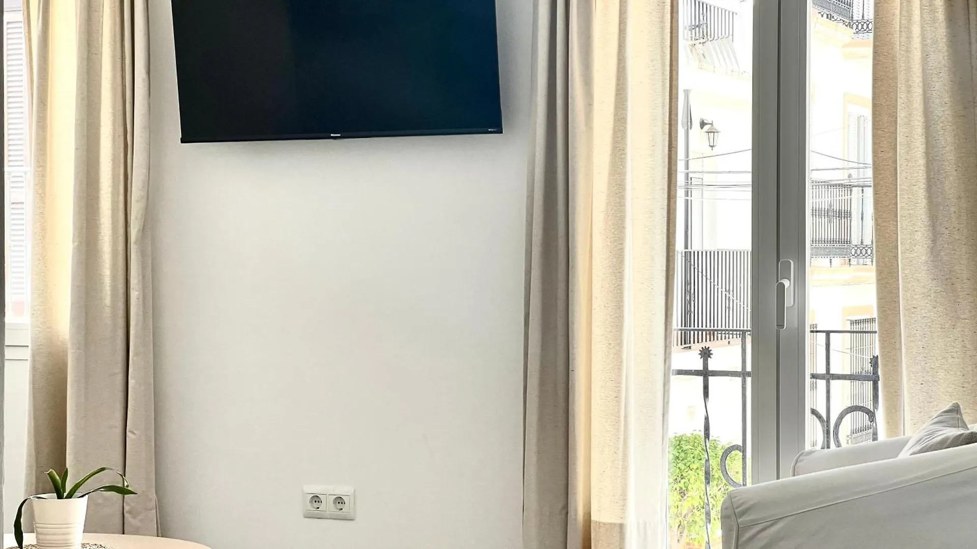 Easy Nerja Flat Apartment Spain